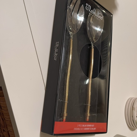 I’ll Mulino 2 Piece Salad Server set. Brand new in box. - Picture 3 of 3